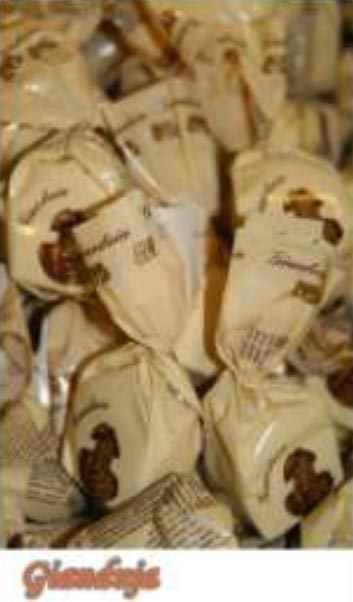 Čokoládový bonbon Cuneese - mandrile melis gianenja